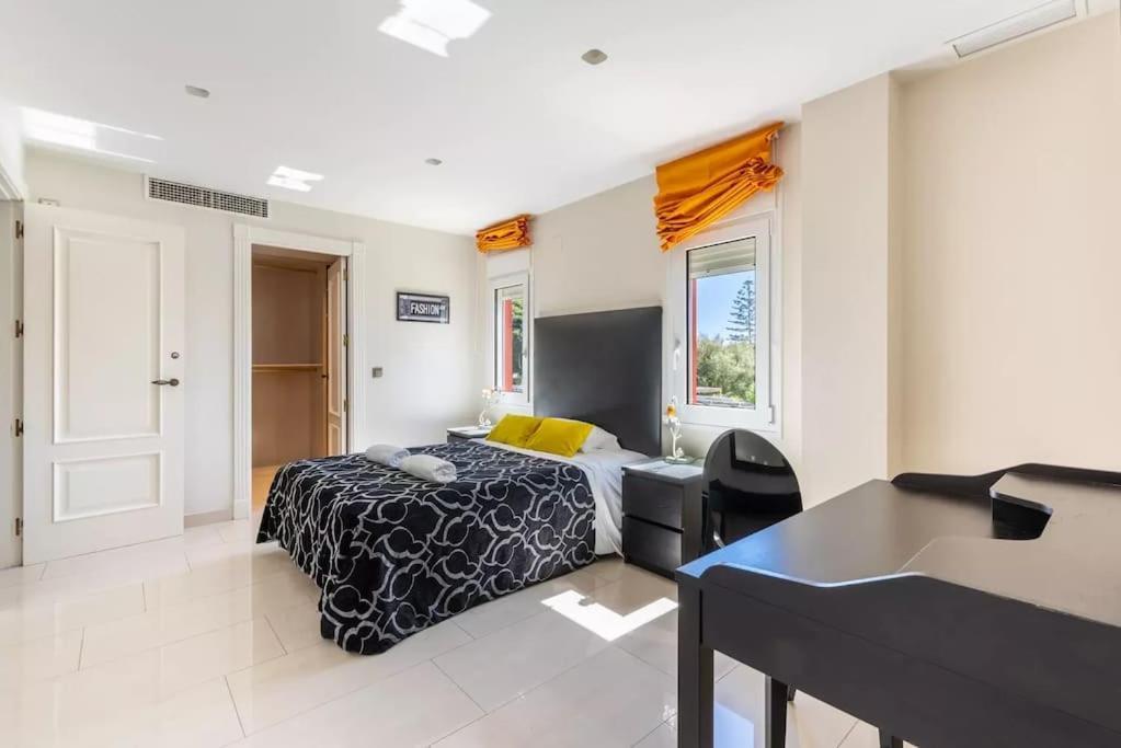 Ohana Luxury Villa With Heated Pool 马拉加 外观 照片